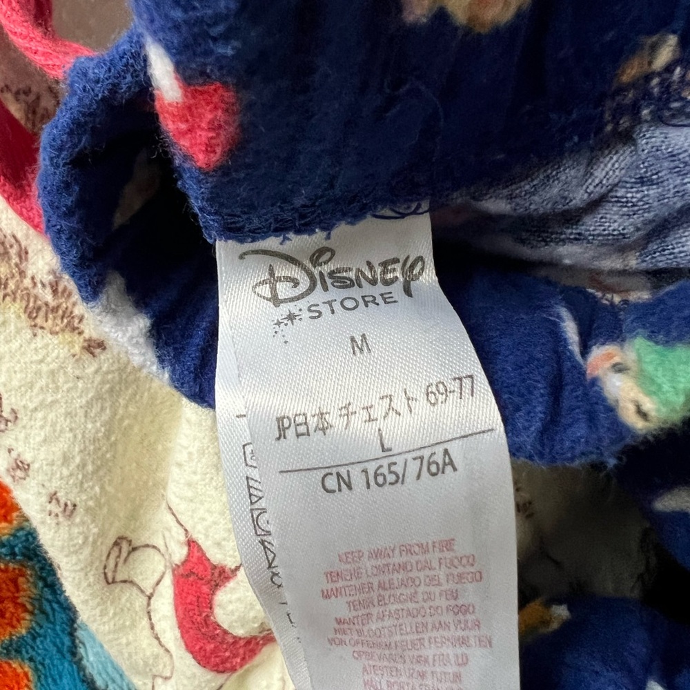 Disney Pajamas 1 set Winnie the Pooh & 1 Pair flannel seven dwarfs pants - Picture 5 of 5